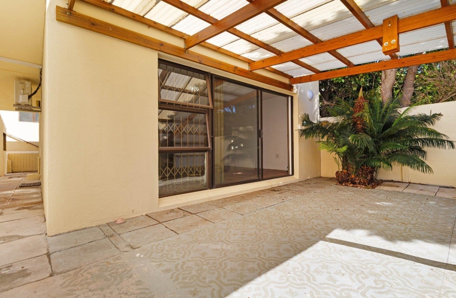 3 Bedroom Property for Sale in Zonnebloem Western Cape